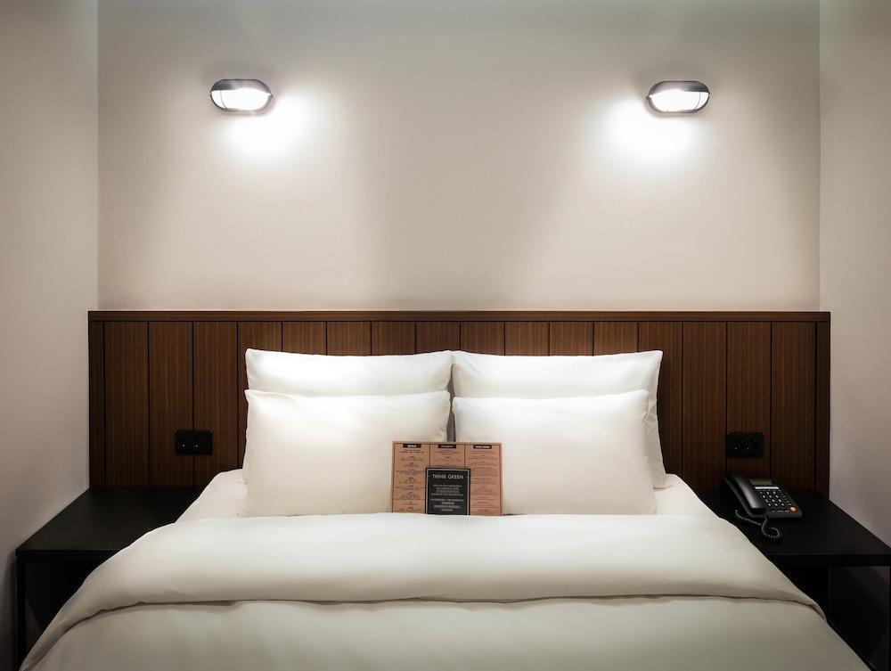 Lumia Myeongdong Motel